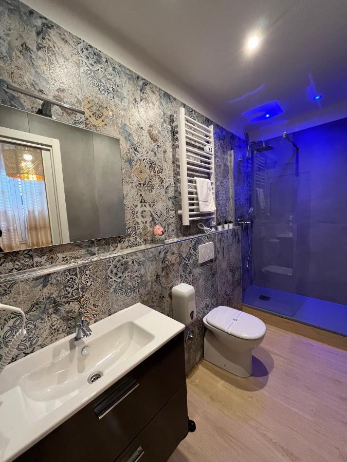 La Suite Deluxe Rooms & Apartments Bolonia Zewnętrze zdjęcie